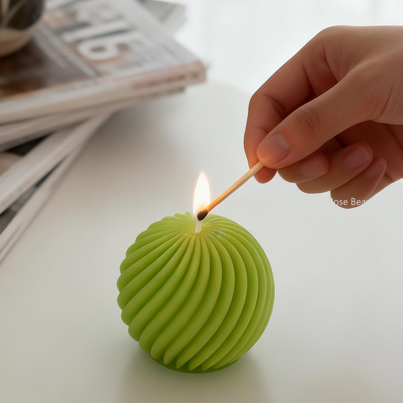 3D Christma Ball Candle Silico - Ice Mold Sphere recension och pris